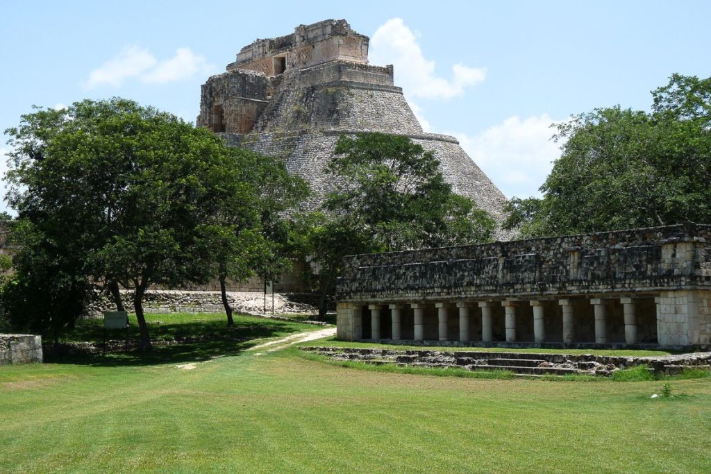 Plongez dans les mystères des Mayas