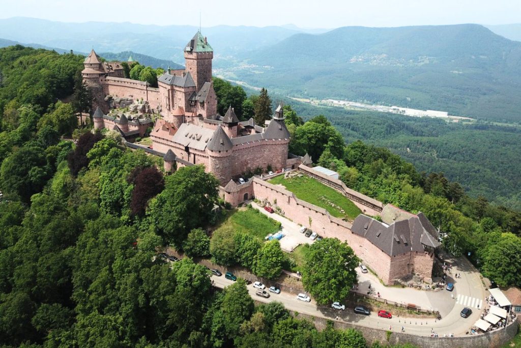 12 châteaux magnifiques à visiter en France