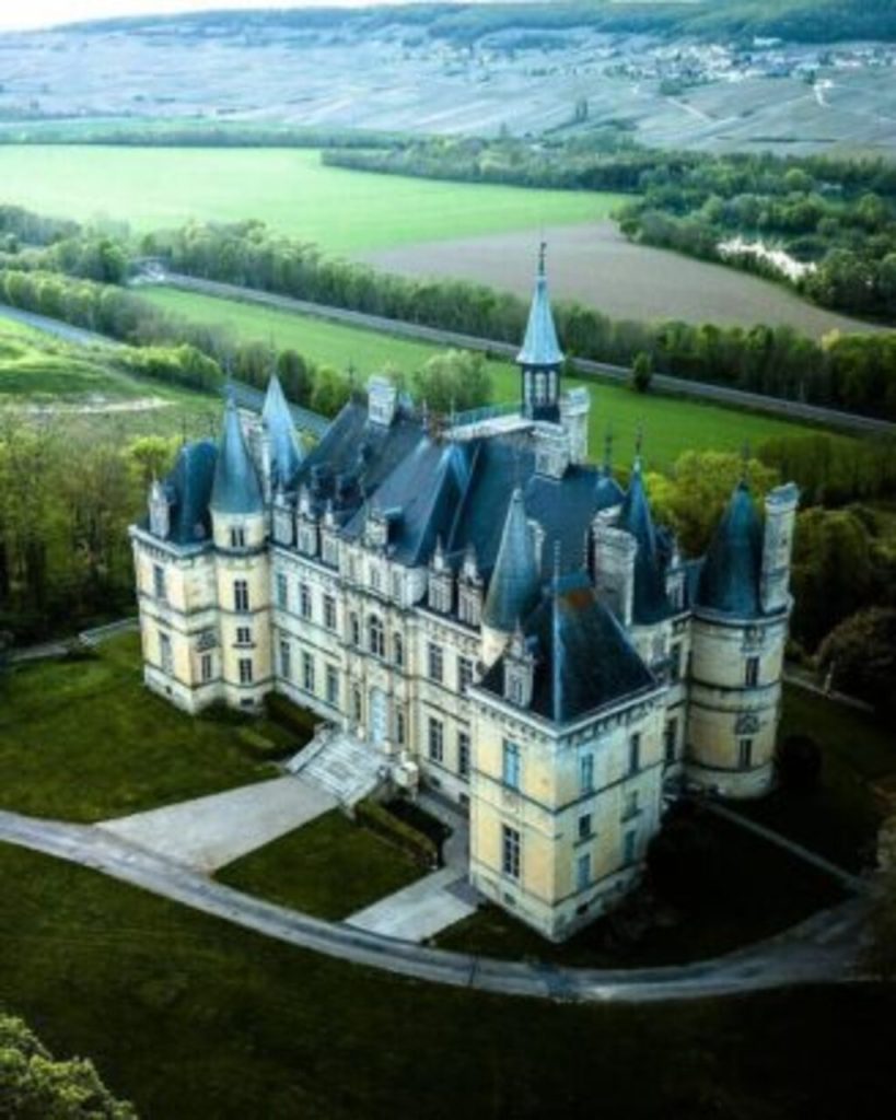 Château de Boursault (Grand Est)